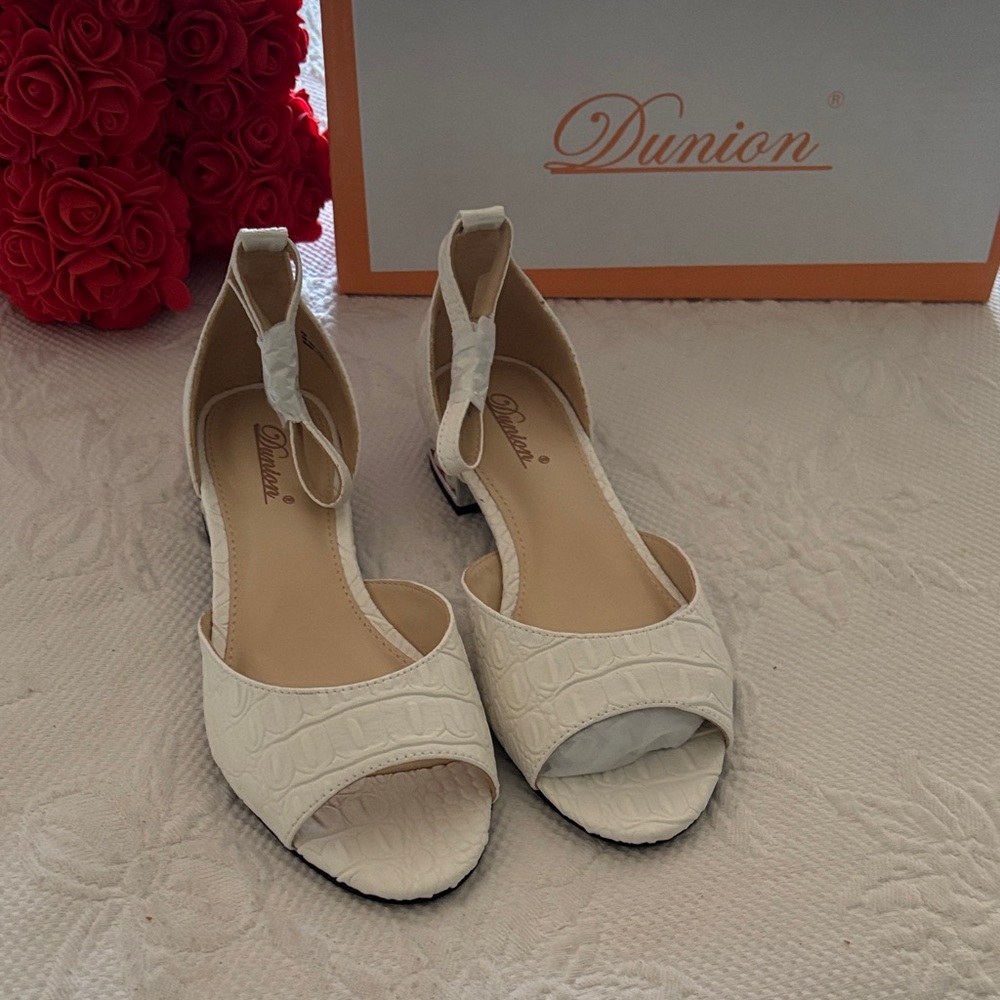Dunion Cream Textured Open-Toe Heels with Faux Pearls